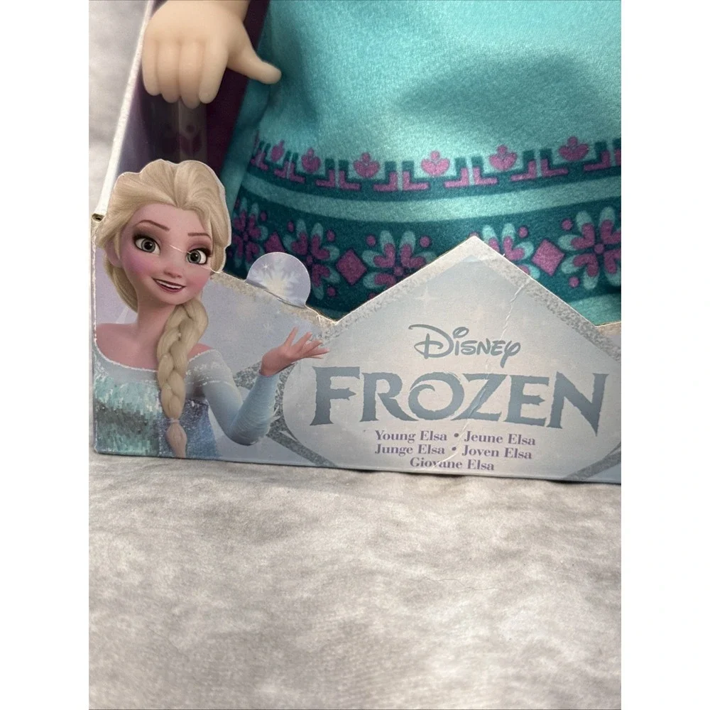 Disney Frozen Young‎ Elsa Doll 11 inch Doll with Soft Body New NIB